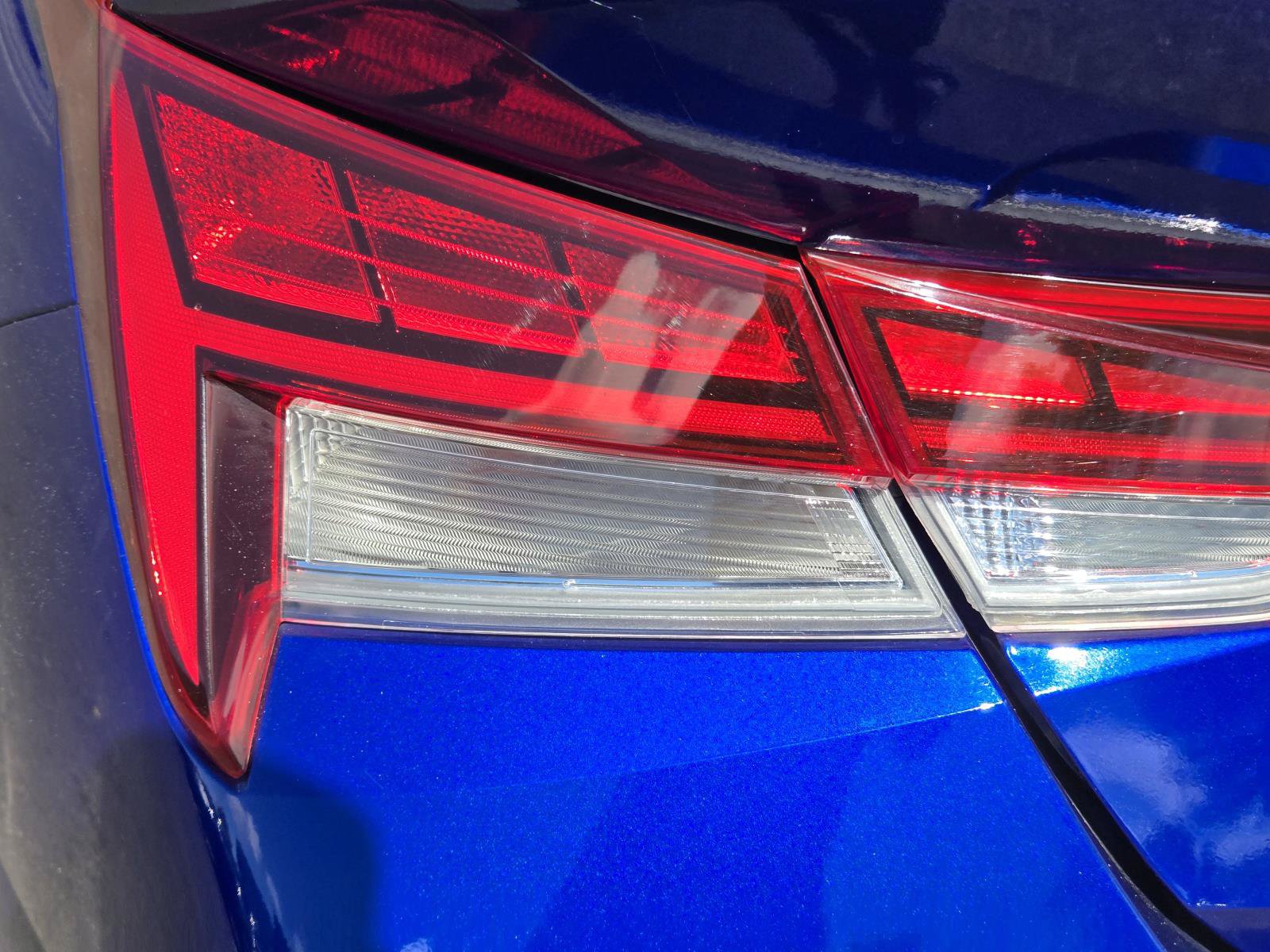 Used 2025 Hyundai Elantra SEL FWD image 12
