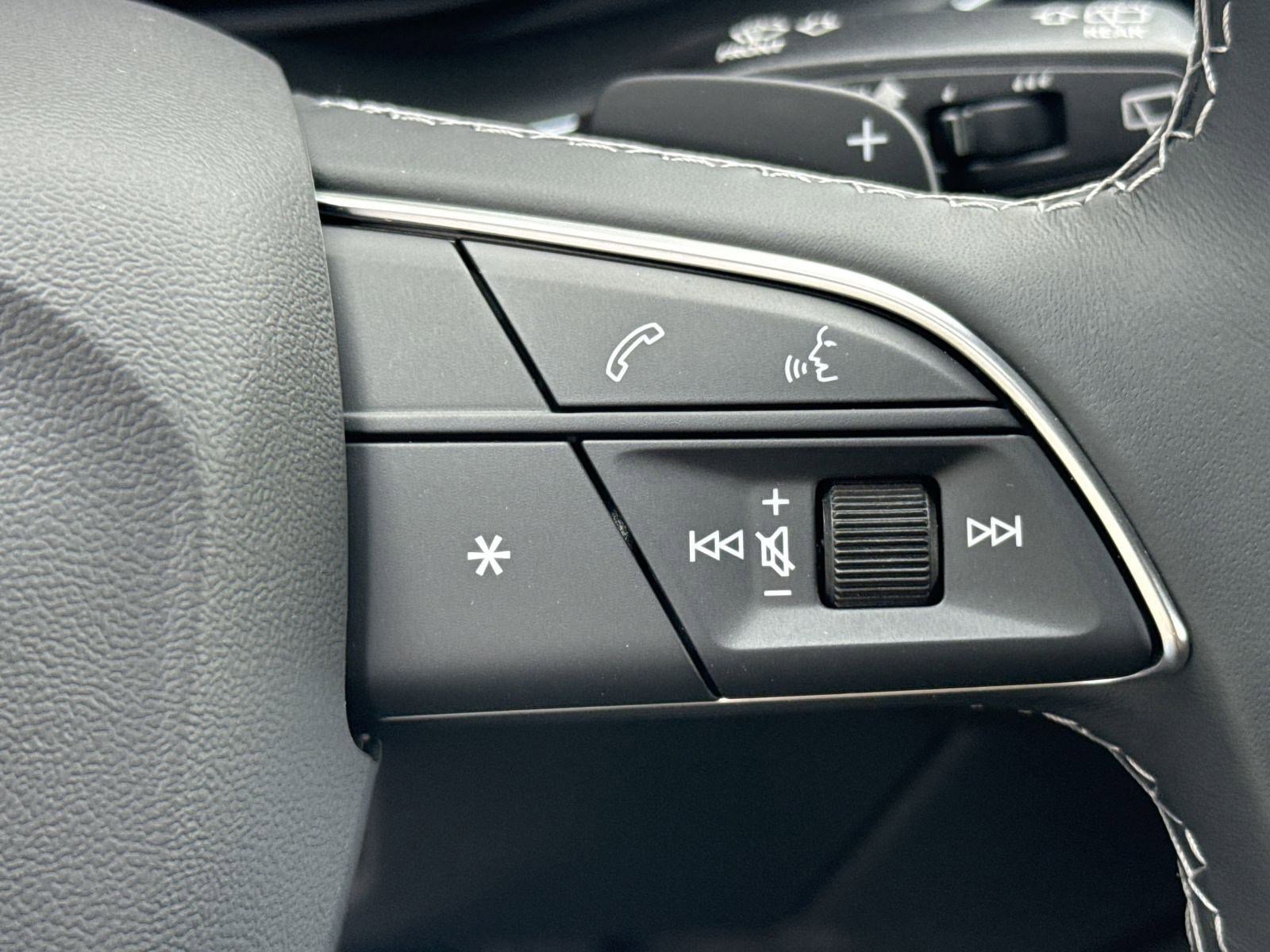 New 2025 Audi Q7 3.0T Premium Plus image 24