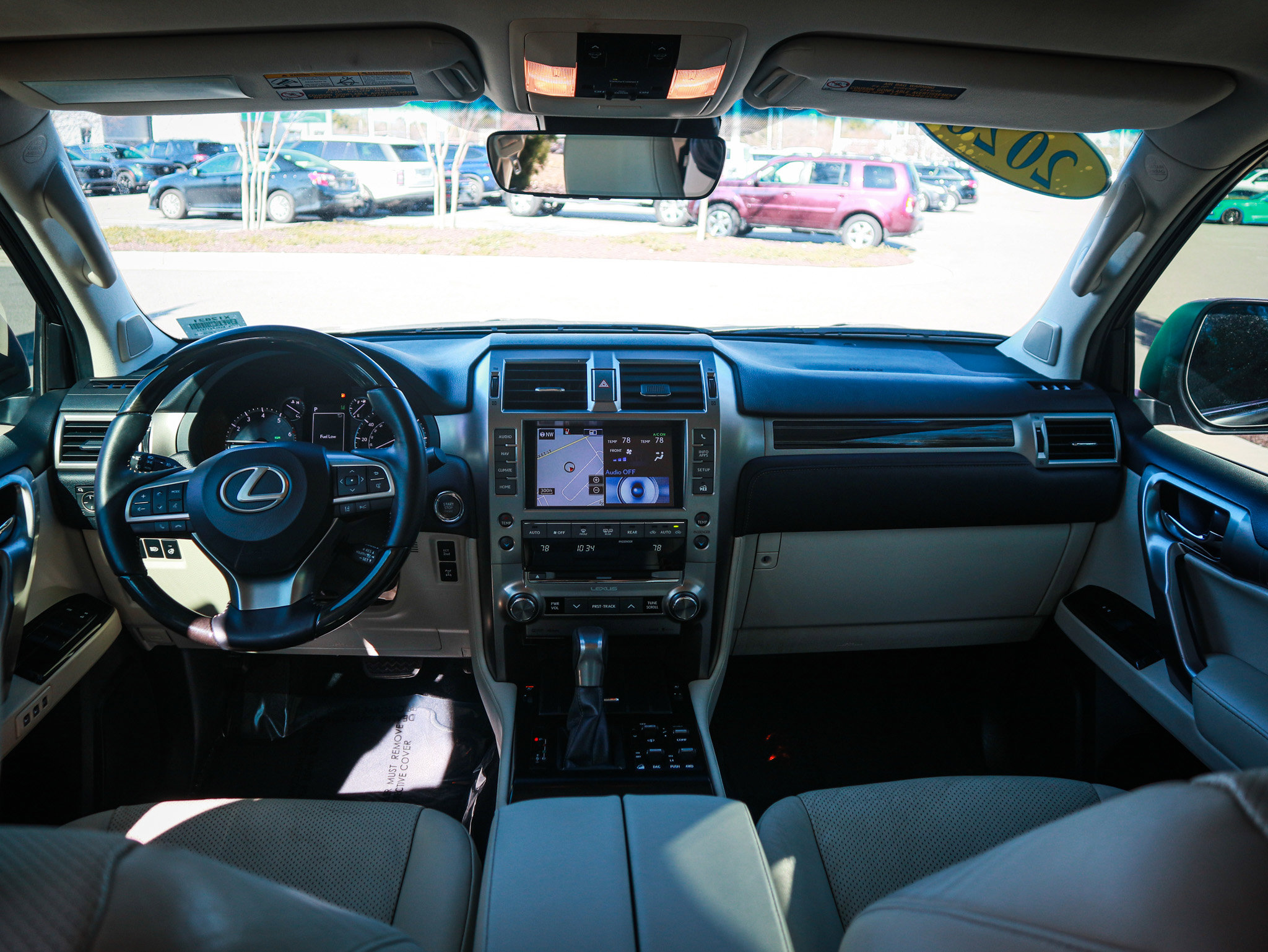 Used 2020 Lexus GX 460 Luxury w/ Accessory Package AWD/4WD image 55
