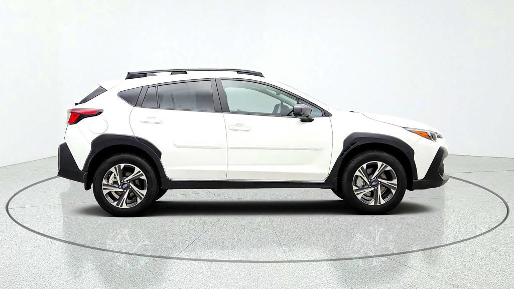 Used 2026 Subaru Crosstrek 2.5i Premium AWD/4WD image 4