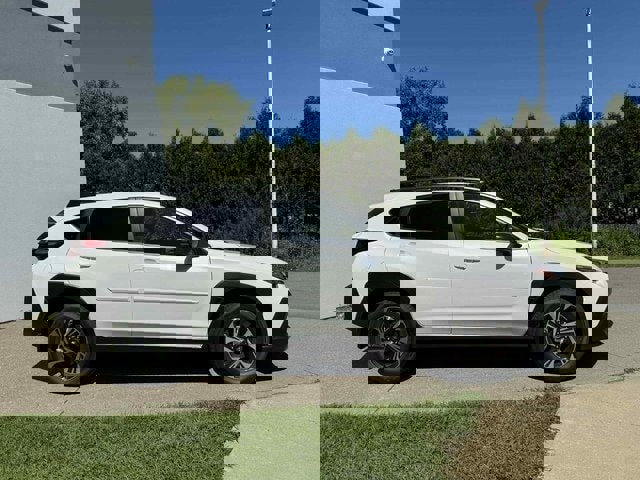 New 2025 Subaru Crosstrek 2.5i Premium image 2