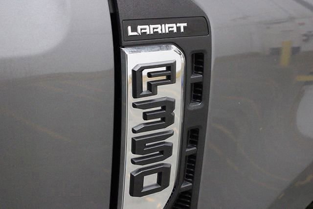 Used 2024 Ford F350 Lariat w/ Lariat Ultimate Package image 43