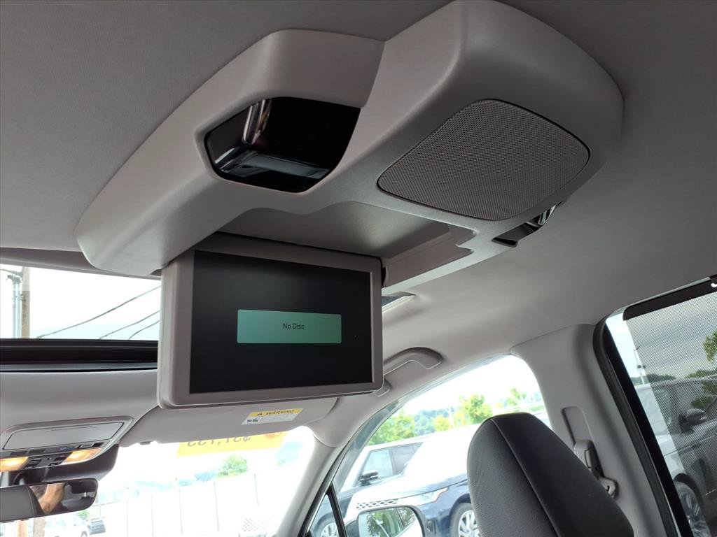Used 2022 Honda Pilot Touring image 13