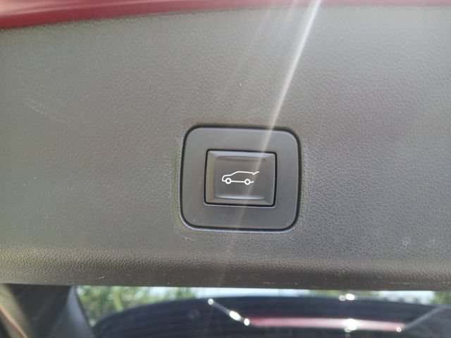 Used 2022 Chevrolet TrailBlazer RS w/ Sun and Liftgate Package AWD/4WD image 43