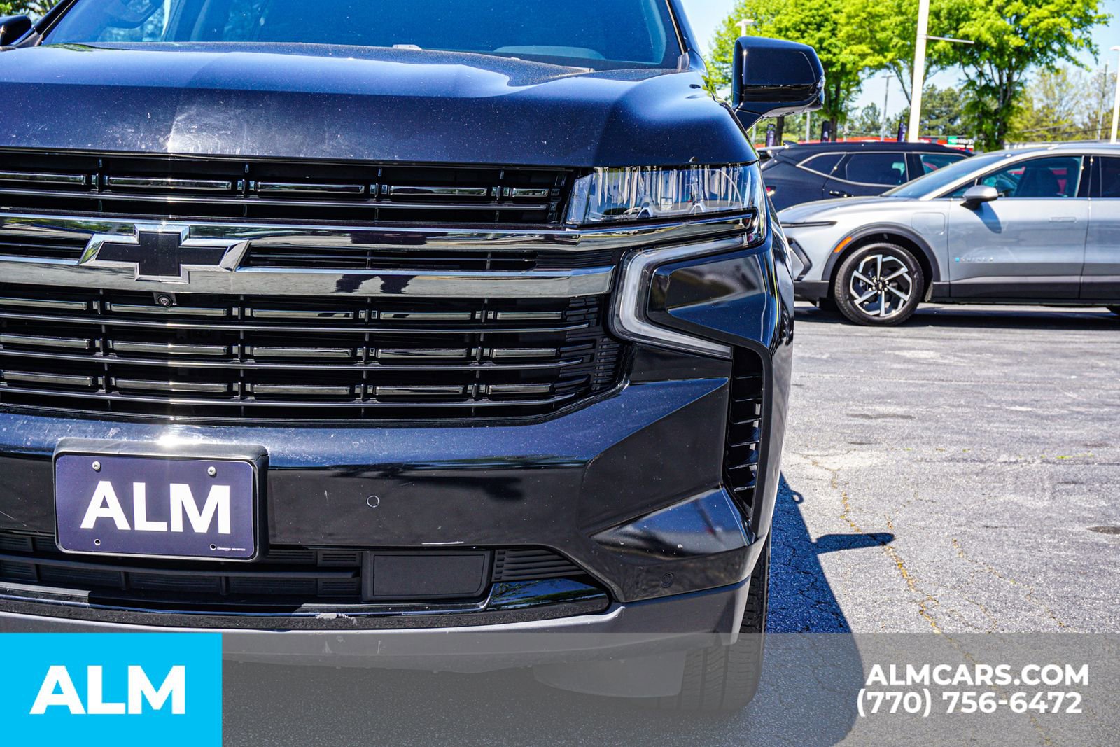 Used 2022 Chevrolet Suburban RST w/ Sport Performance Package AWD/4WD image 18