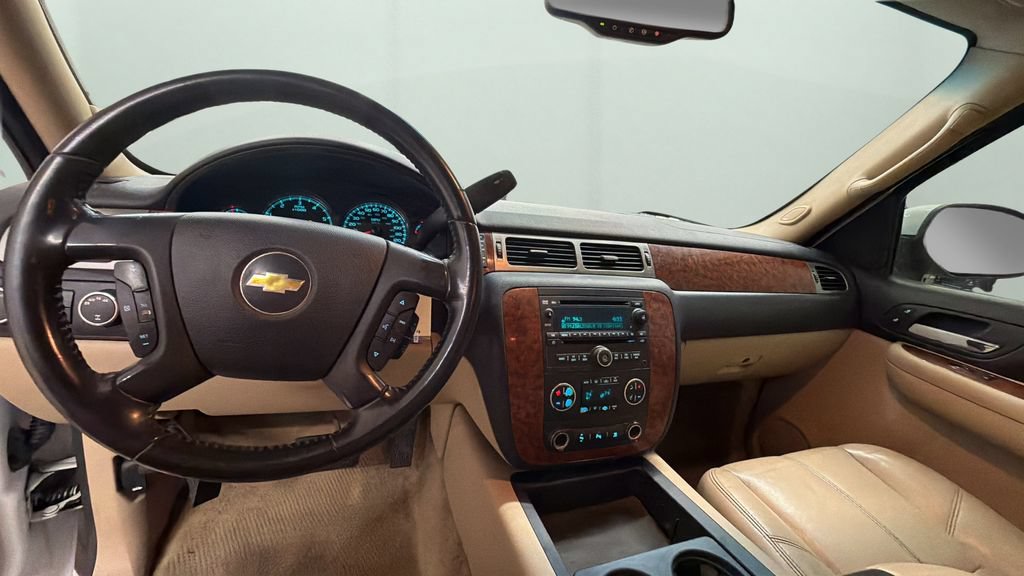 Used 2007 Chevrolet Tahoe LT w/ LT Preferred Equipment Group AWD/4WD image 10