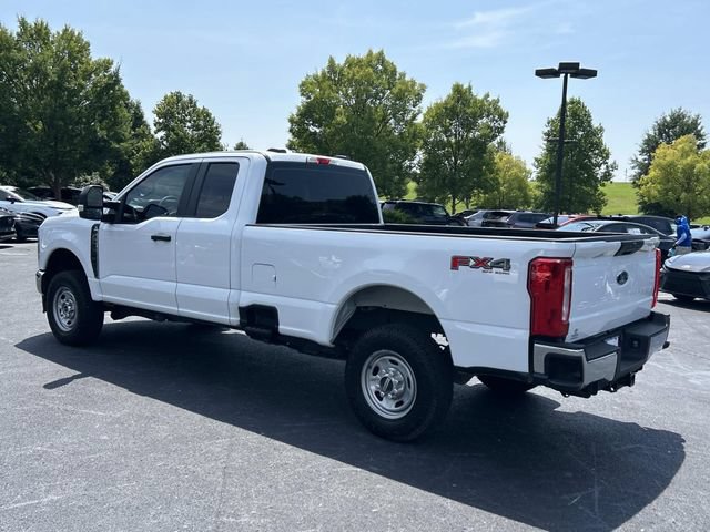 Used 2024 Ford F250 XL w/ FX4 Off-Road Package AWD/4WD image 6