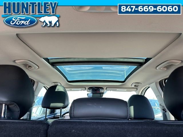Used 2023 Hyundai Tucson Limited AWD/4WD image 10