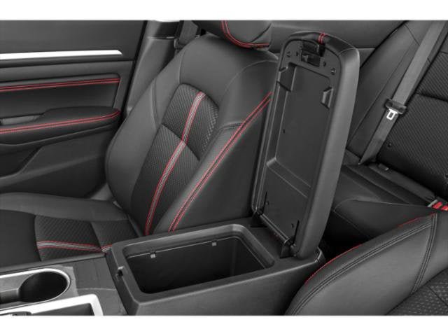 Used 2023 Nissan Altima 2.5 SR AWD/4WD image 17