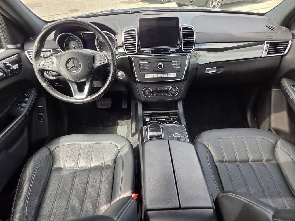 Used 2019 Mercedes-Benz GLS 450 4MATIC image 31