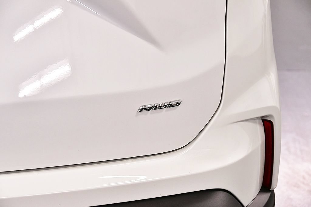Used 2022 Ford Edge Titanium AWD/4WD image 14