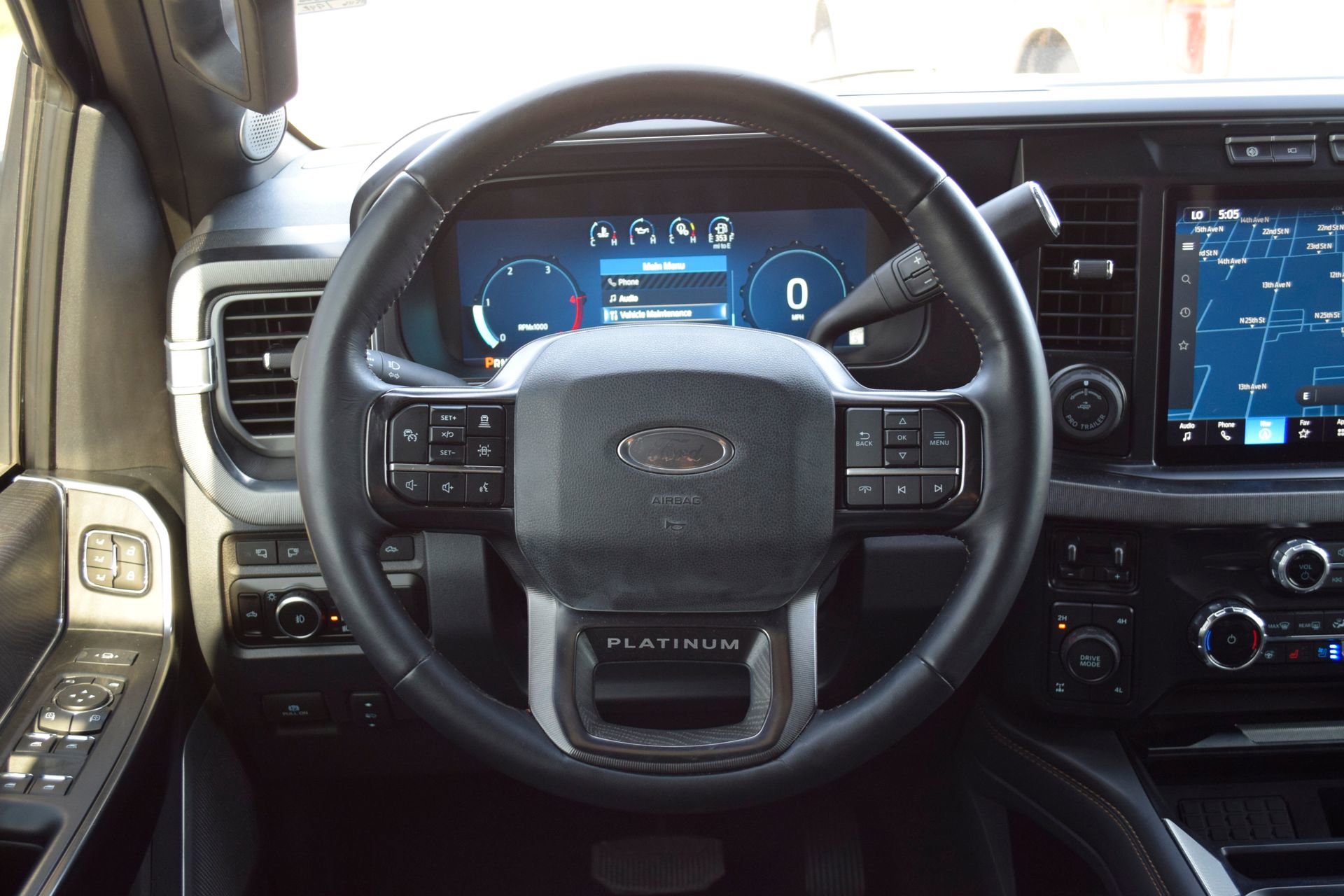 Used 2024 Ford F250 Platinum w/ FX4 Off-Road Package AWD/4WD image 7