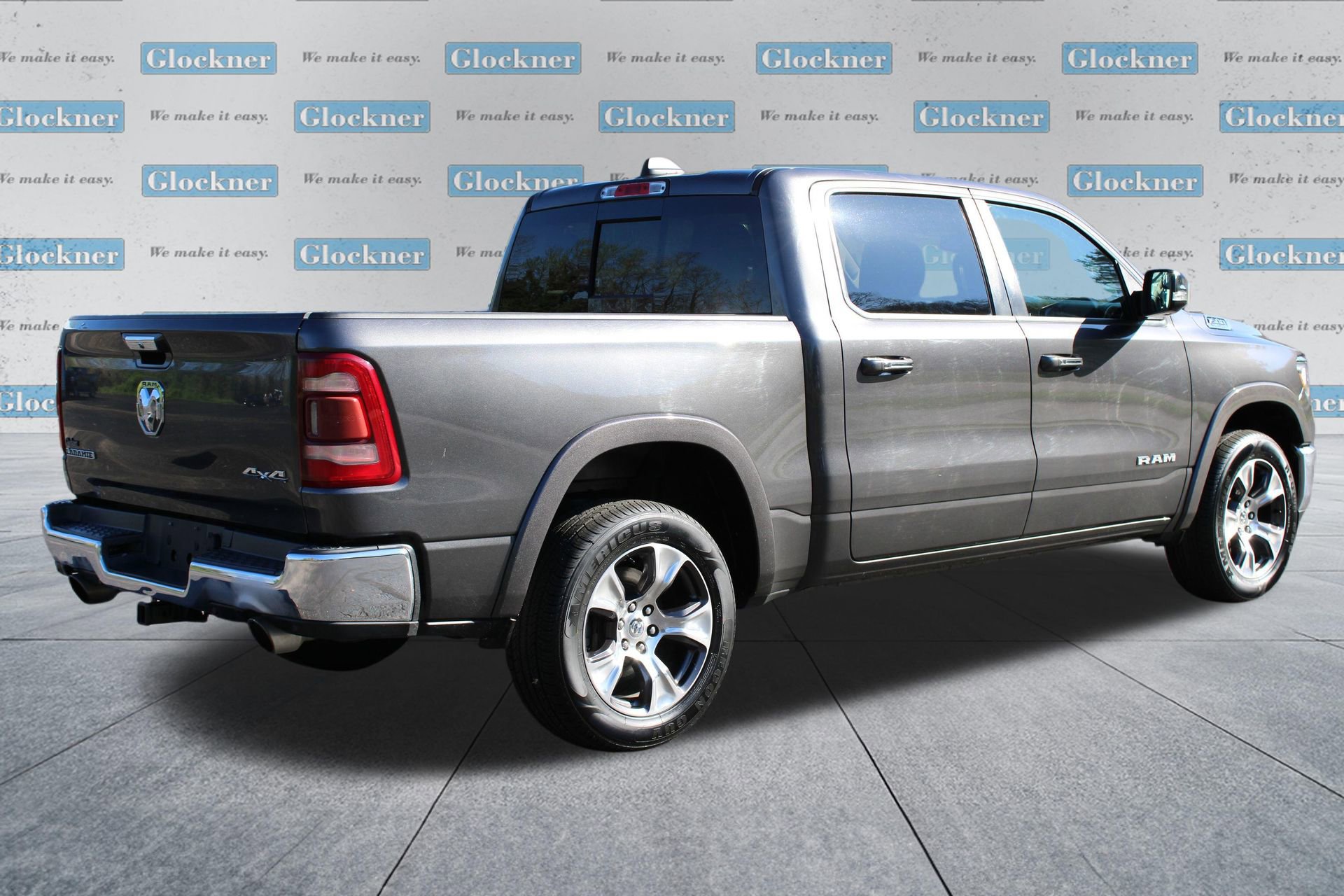 Used 2019 RAM 1500 Laramie AWD/4WD image 6