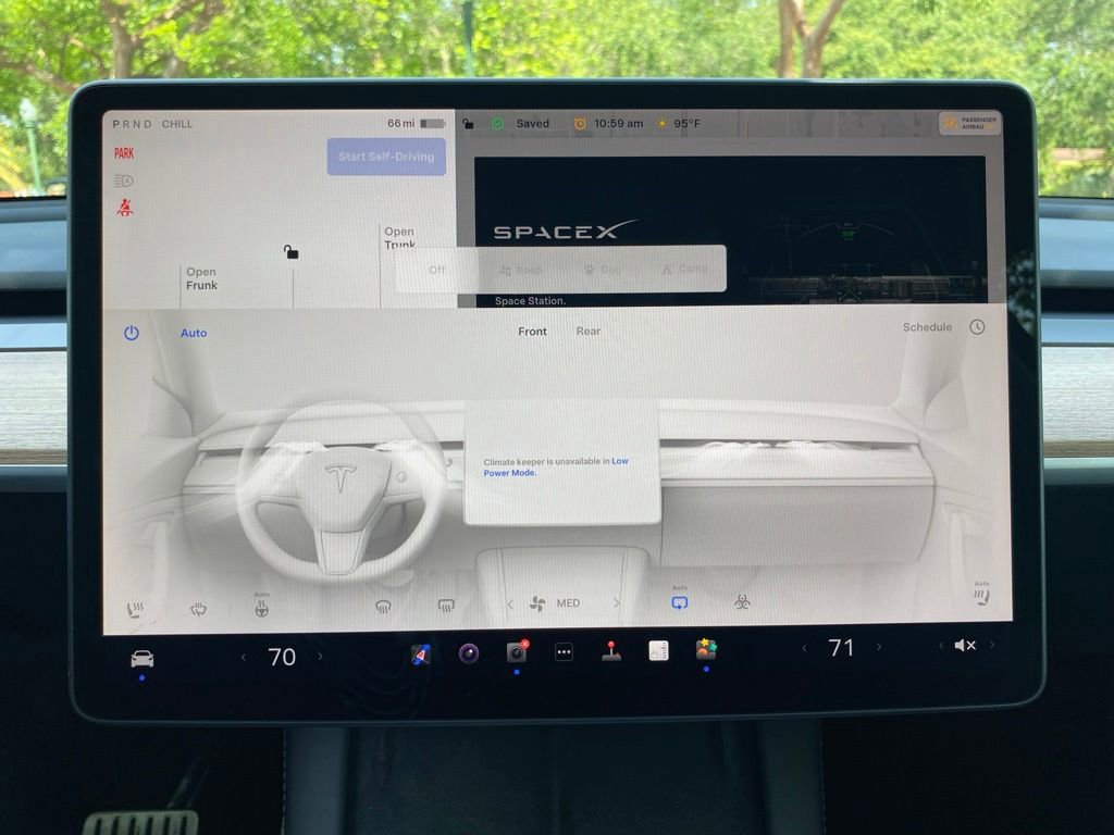 Used 2025 Tesla Model Y Performance AWD/4WD image 28