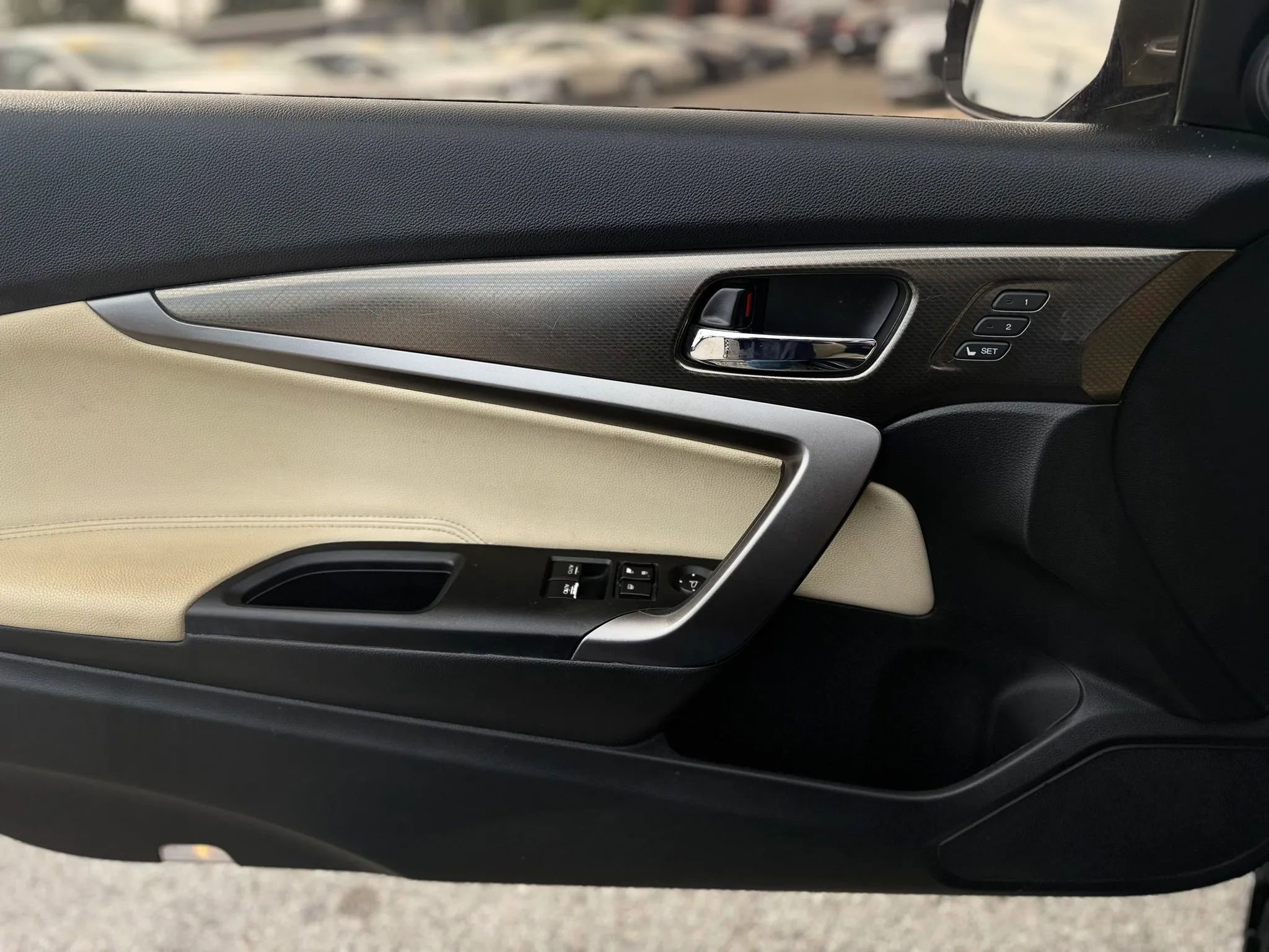 Used 2016 Honda Accord Touring image 29