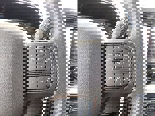 Used 2023 Ford F150 XLT w/ Trailer Tow Package image 17