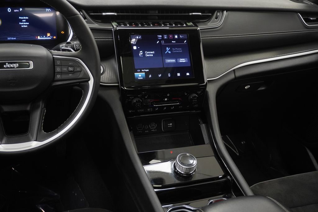 Certified 2023 Jeep Grand Cherokee L Laredo image 24