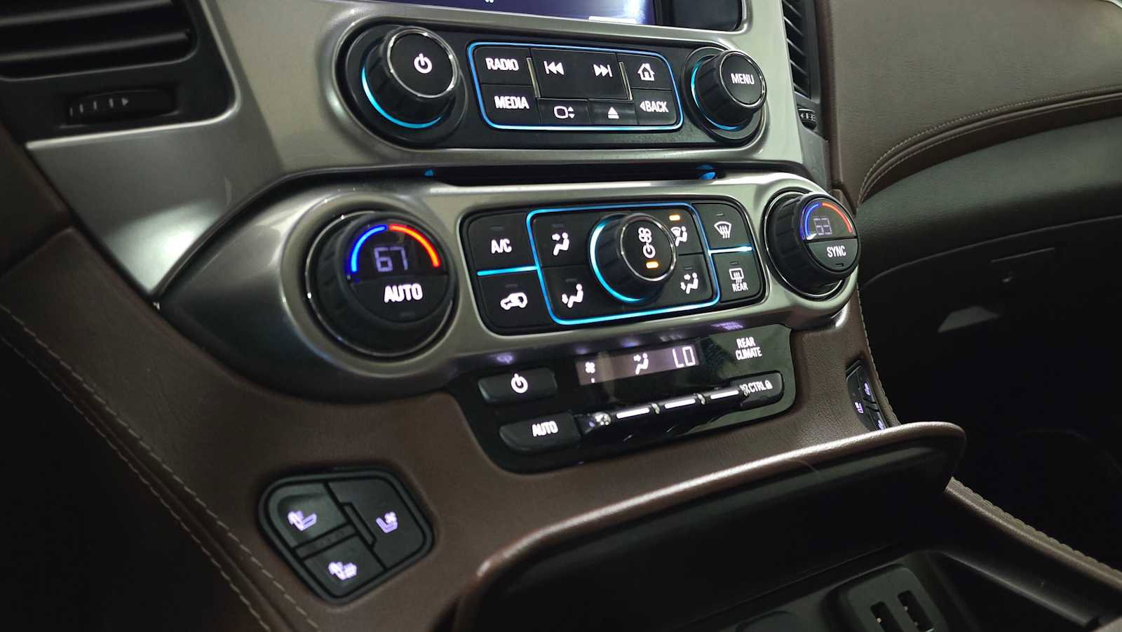 Used 2018 Chevrolet Tahoe Premier w/ RST 6.2L Performance Edition image 32