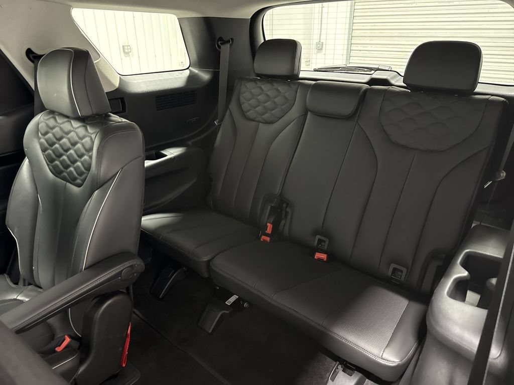 Used 2021 Hyundai Palisade Limited w/ Cargo Package FWD image 26