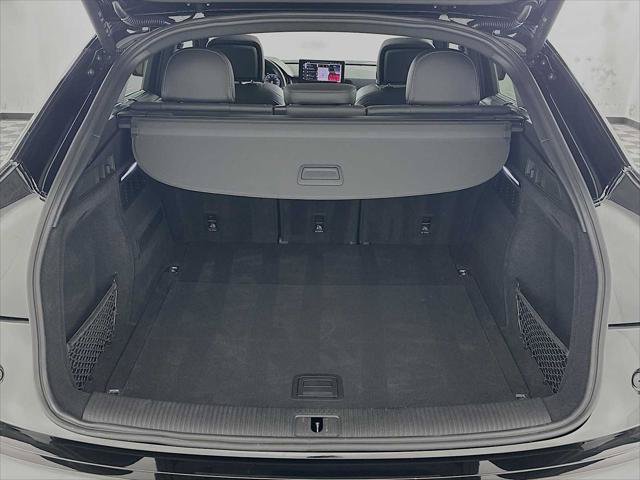 Certified 2025 Audi Q5 2.0T Premium Plus w/ Premium Plus Package AWD/4WD image 25