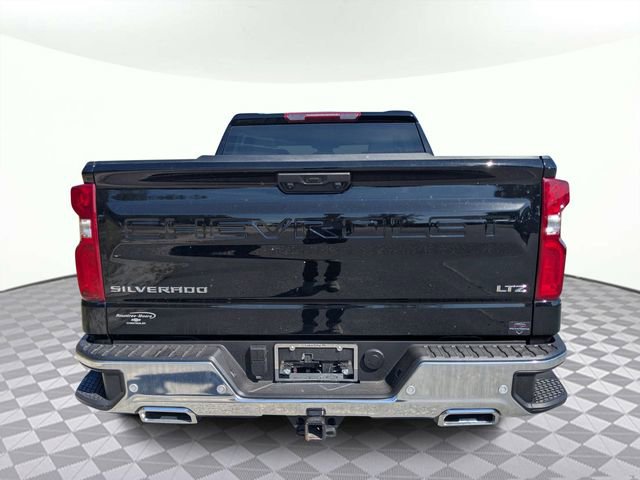 Used 2025 Chevrolet Silverado 1500 LTZ AWD/4WD image 4