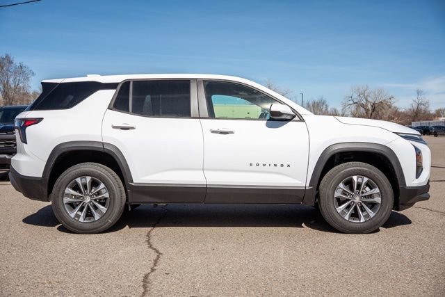 New 2026 Chevrolet Equinox LT FWD image 4