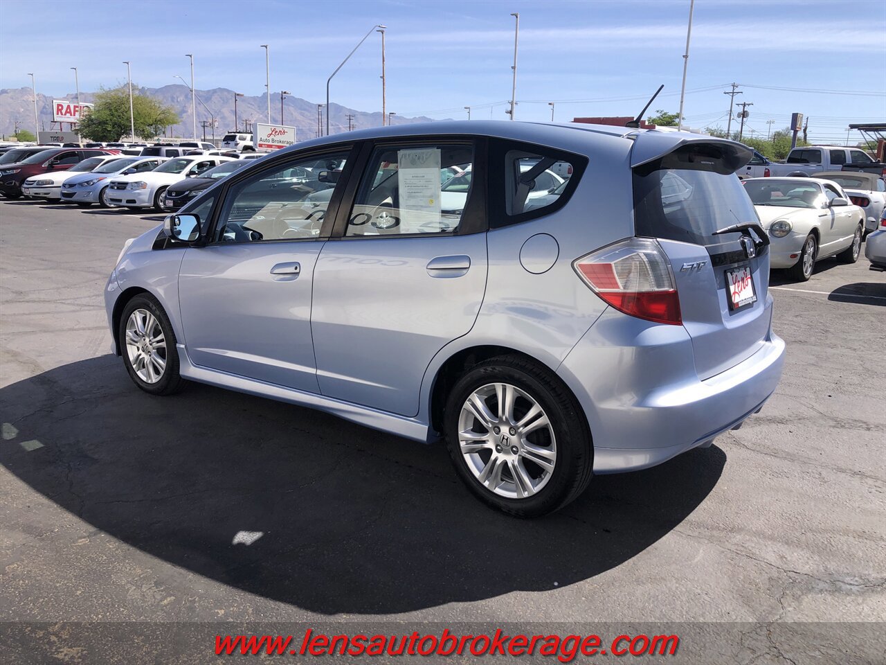 Used 2009 Honda Fit Sport image 6