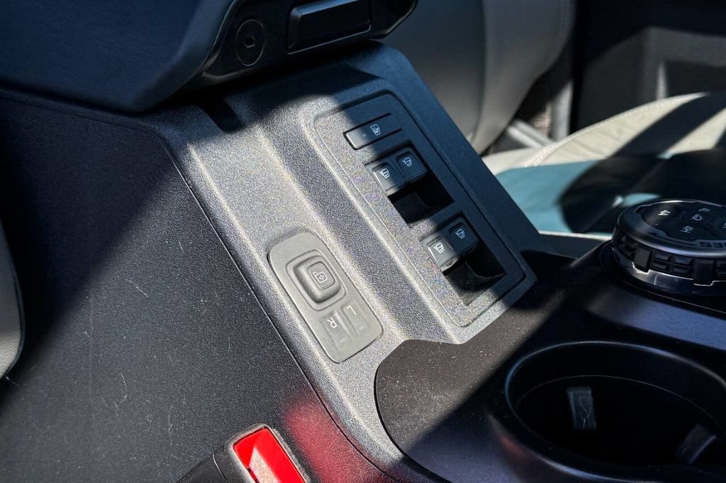 Used 2021 Ford Bronco First Edition AWD/4WD image 14
