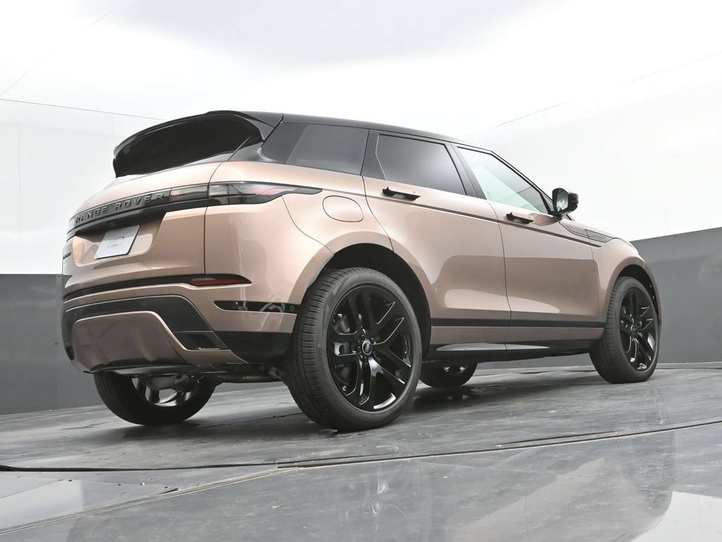 New 2026 Land Rover Range Rover Evoque Dynamic SE AWD/4WD image 31