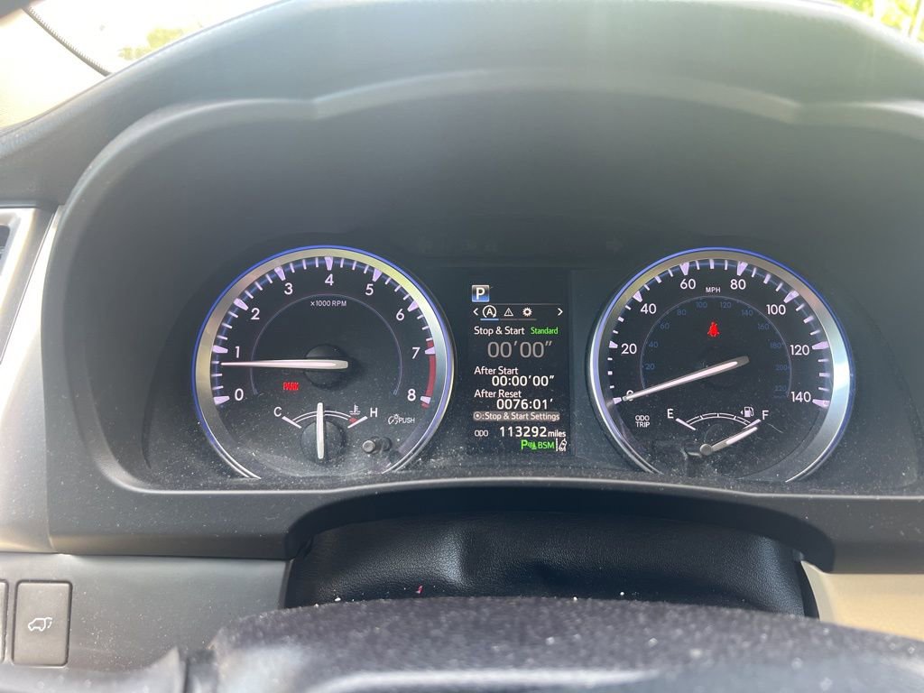 Used 2017 Toyota Highlander Limited image 5