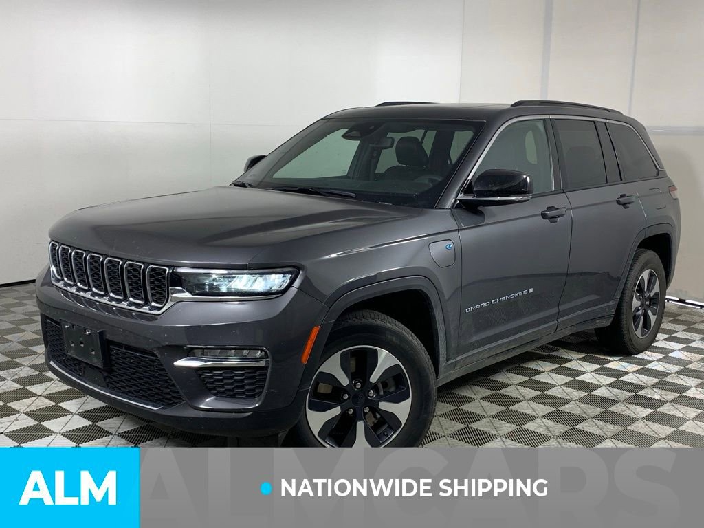 Used 2024 Jeep Grand Cherokee Limited 4xe image 3