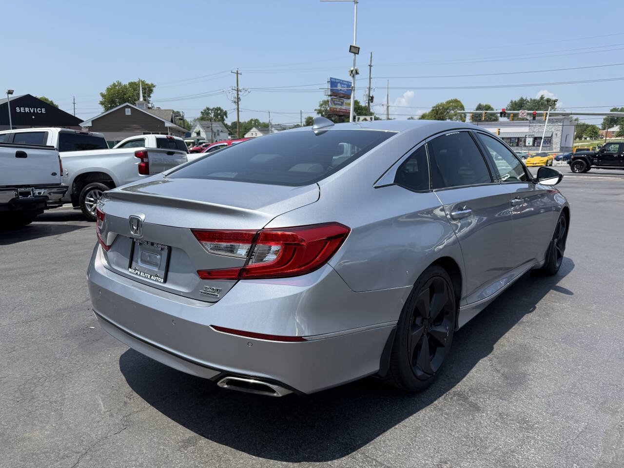 Used 2018 Honda Accord Touring image 8