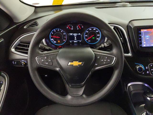 Used 2020 Chevrolet Malibu LT FWD image 10