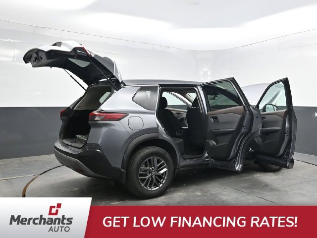 Used 2023 Nissan Rogue S AWD/4WD image 46