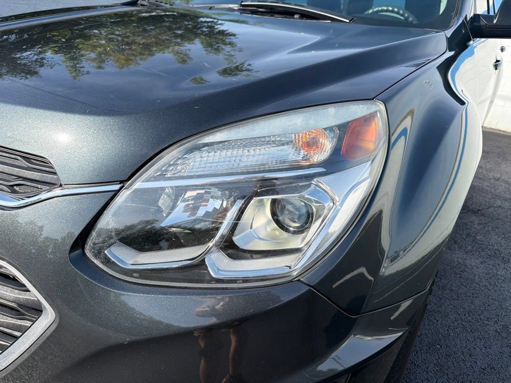 Used 2017 Chevrolet Equinox LS FWD image 9
