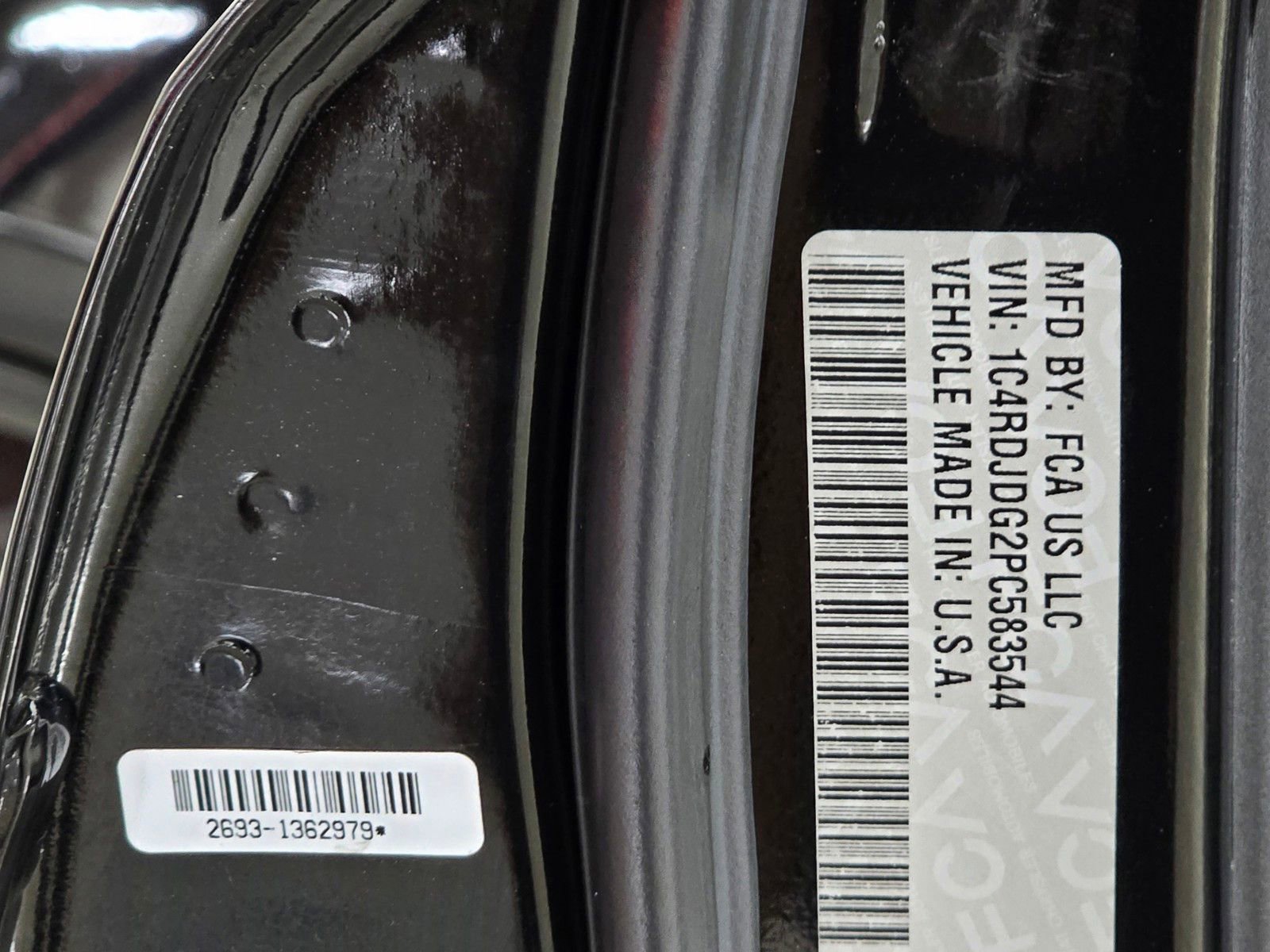 Used 2023 Dodge Durango GT image 37