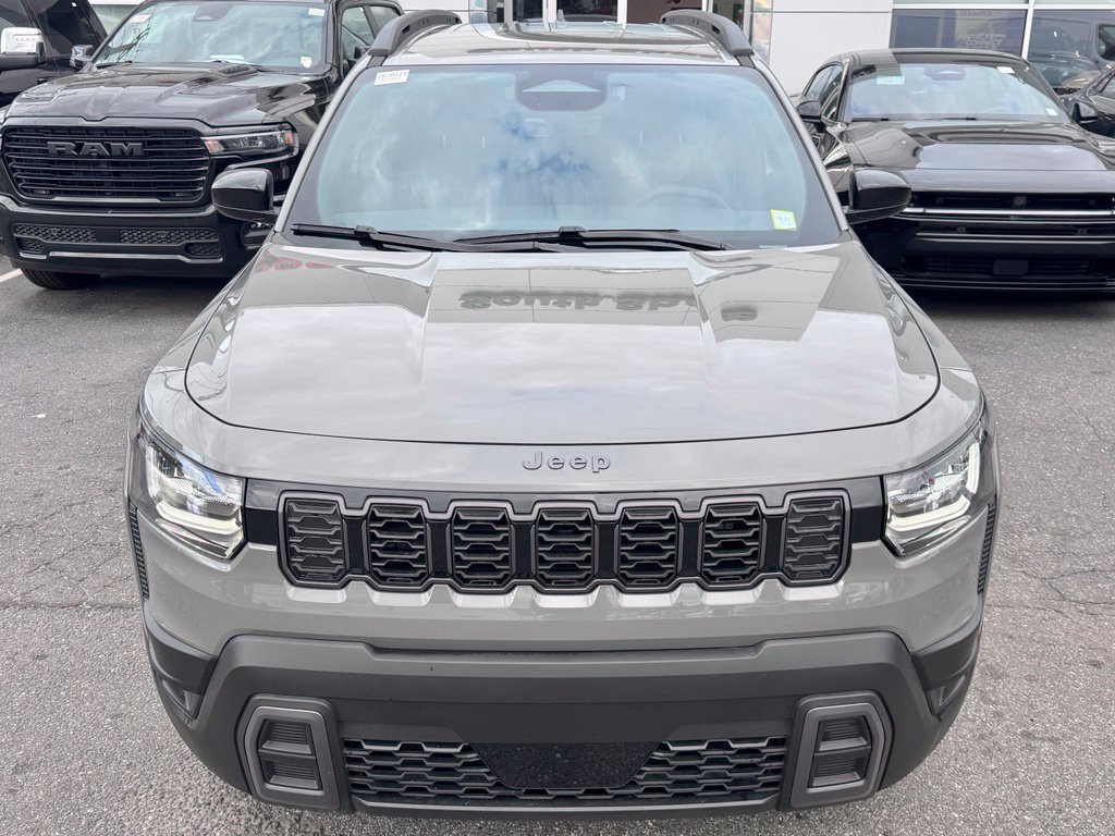 New 2026 Jeep Cherokee Laredo AWD/4WD image 2