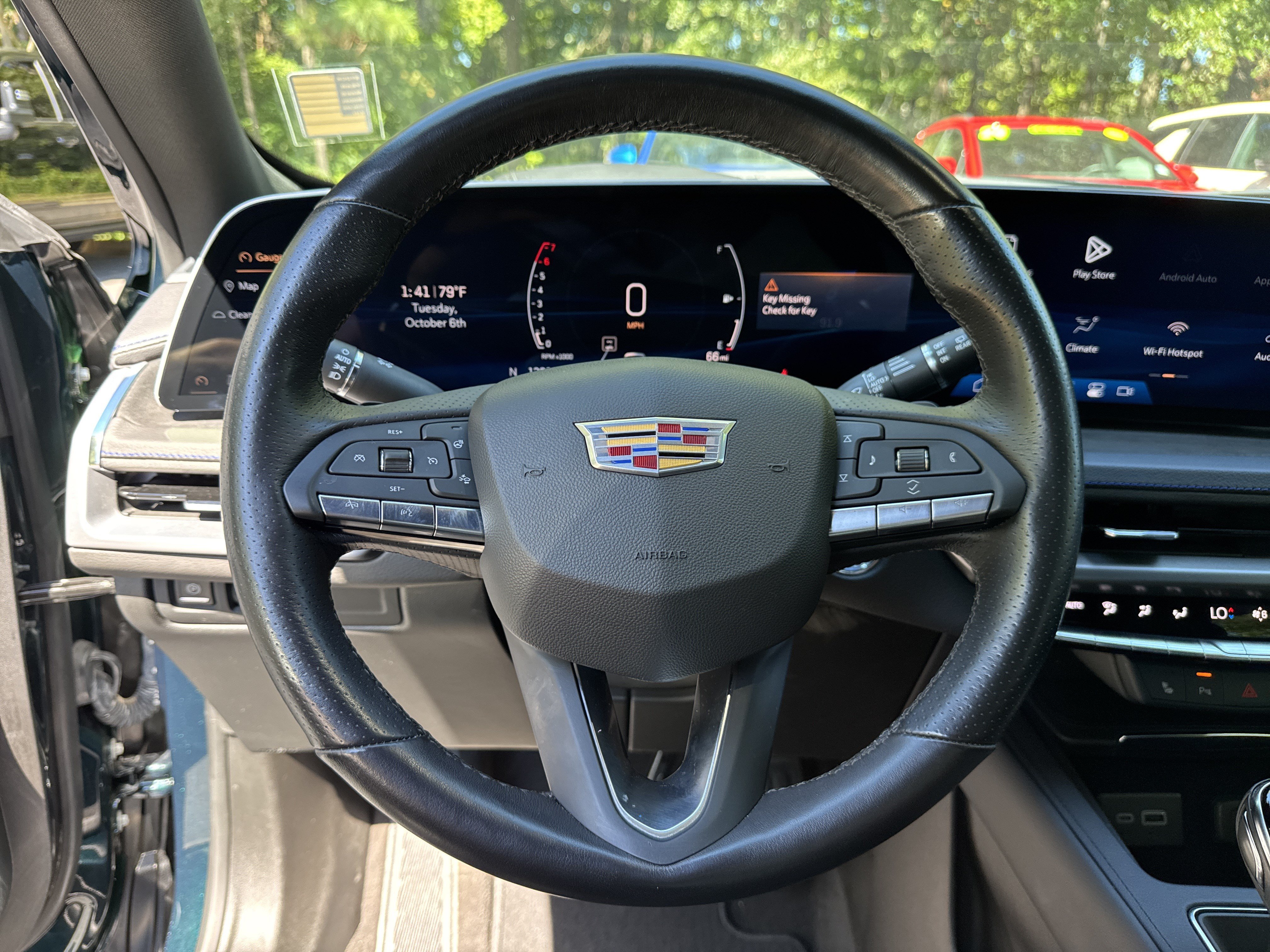 Used 2024 Cadillac XT4 Sport w/ Active Safety Package AWD/4WD image 23