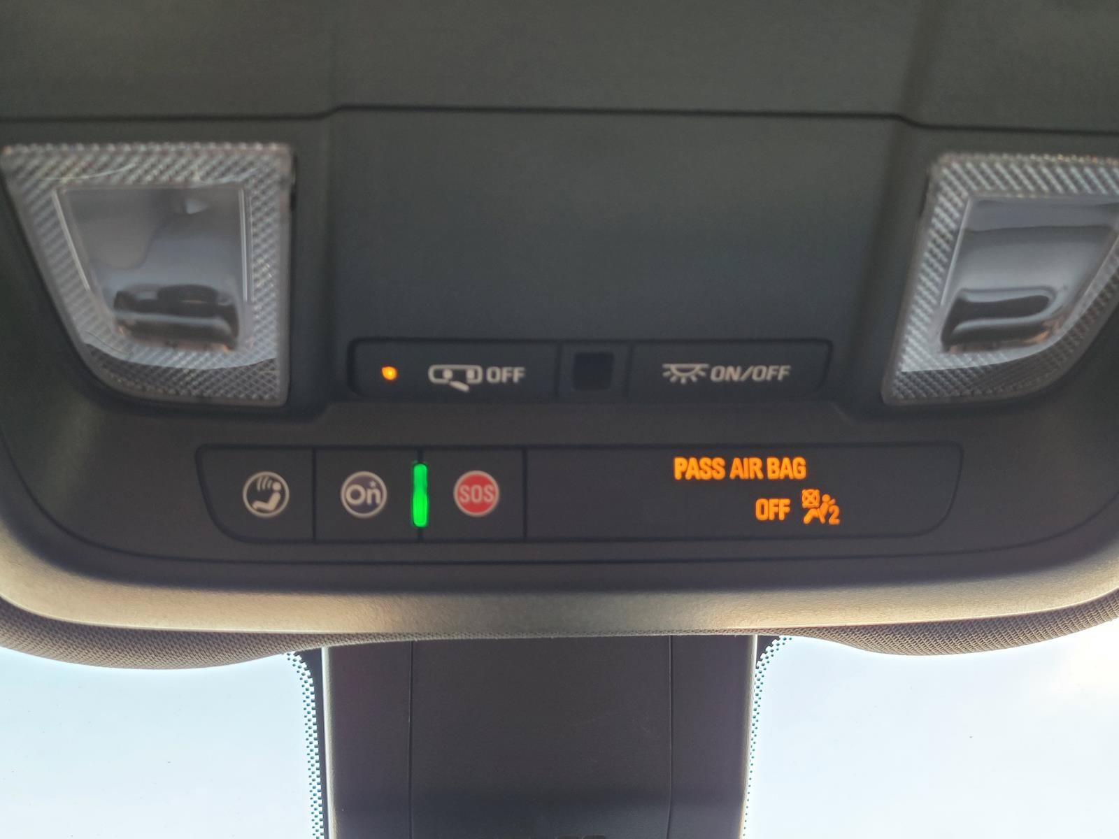 Used 2023 Chevrolet Equinox RS w/ RS Leather Package FWD image 32