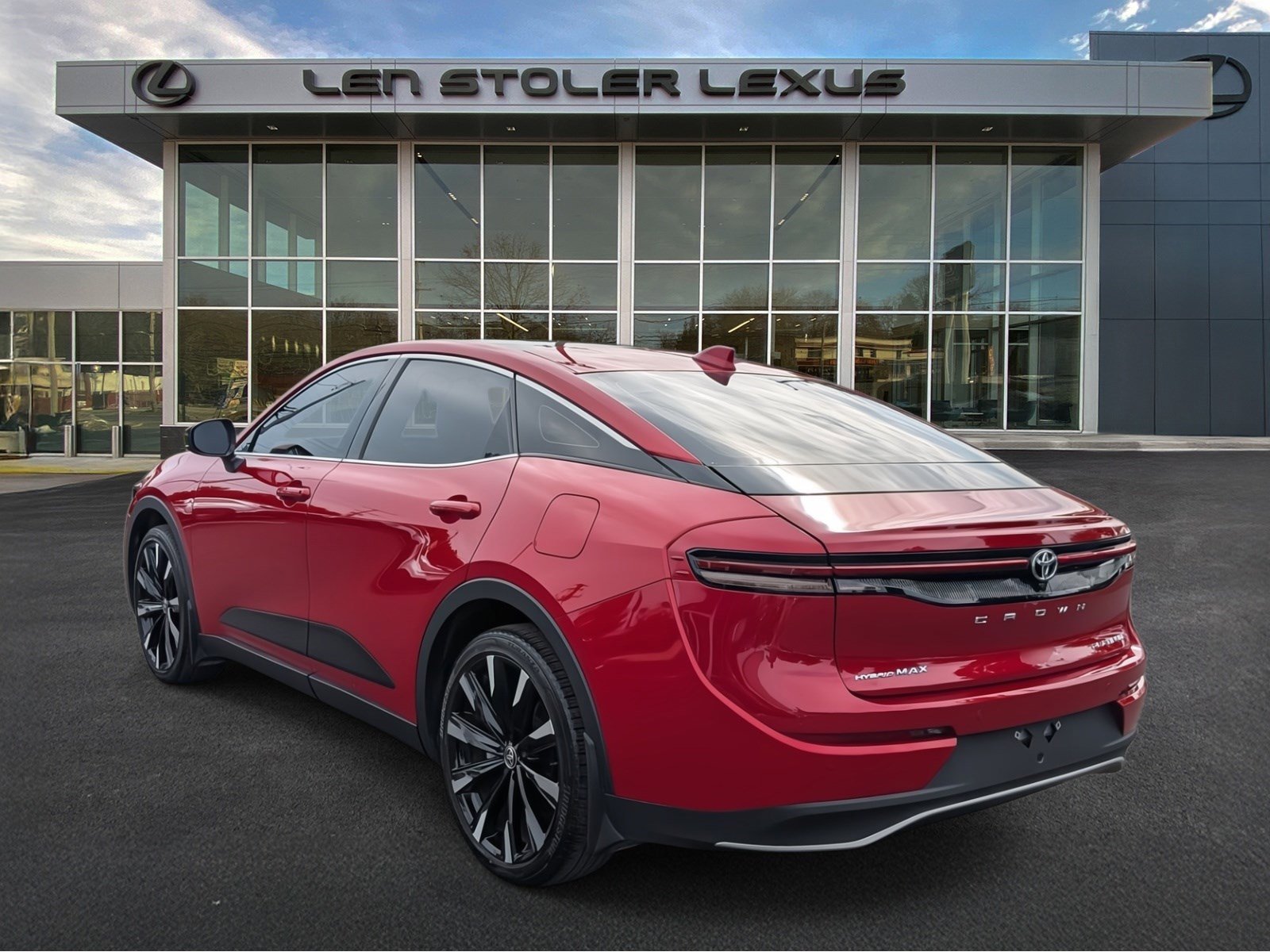 Used 2023 Toyota Crown Platinum image 6