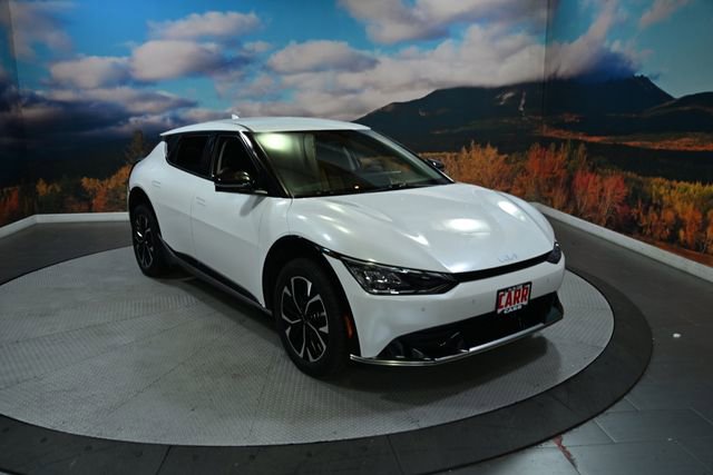 Used 2024 Kia EV6 Wind image 2