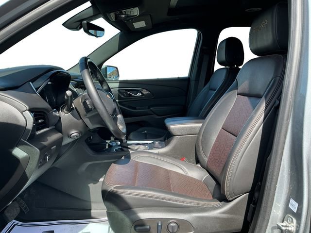 Used 2024 Chevrolet Traverse High Country w/ LPO, Floor Liner Package image 3