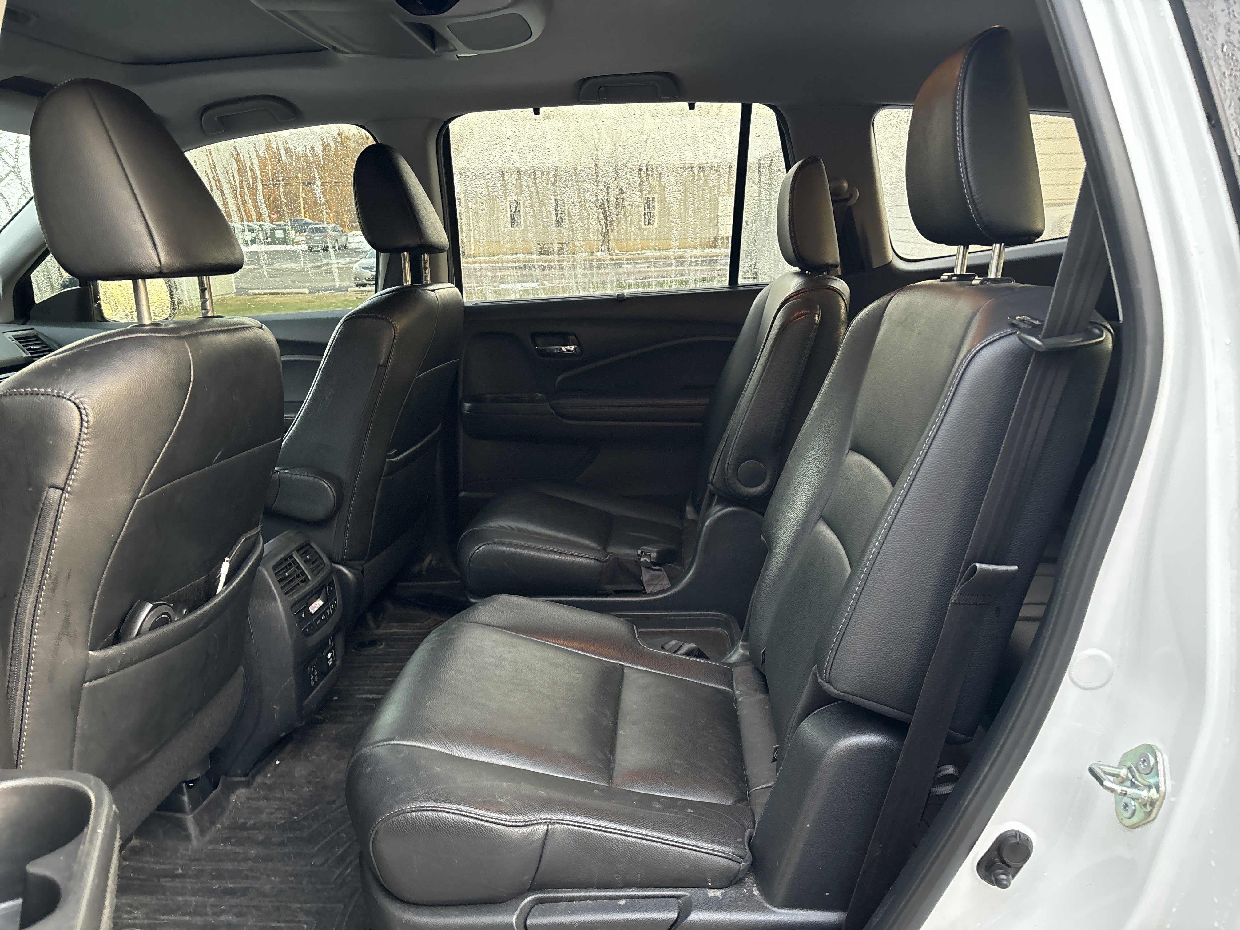 Used 2020 Honda Pilot Touring image 13