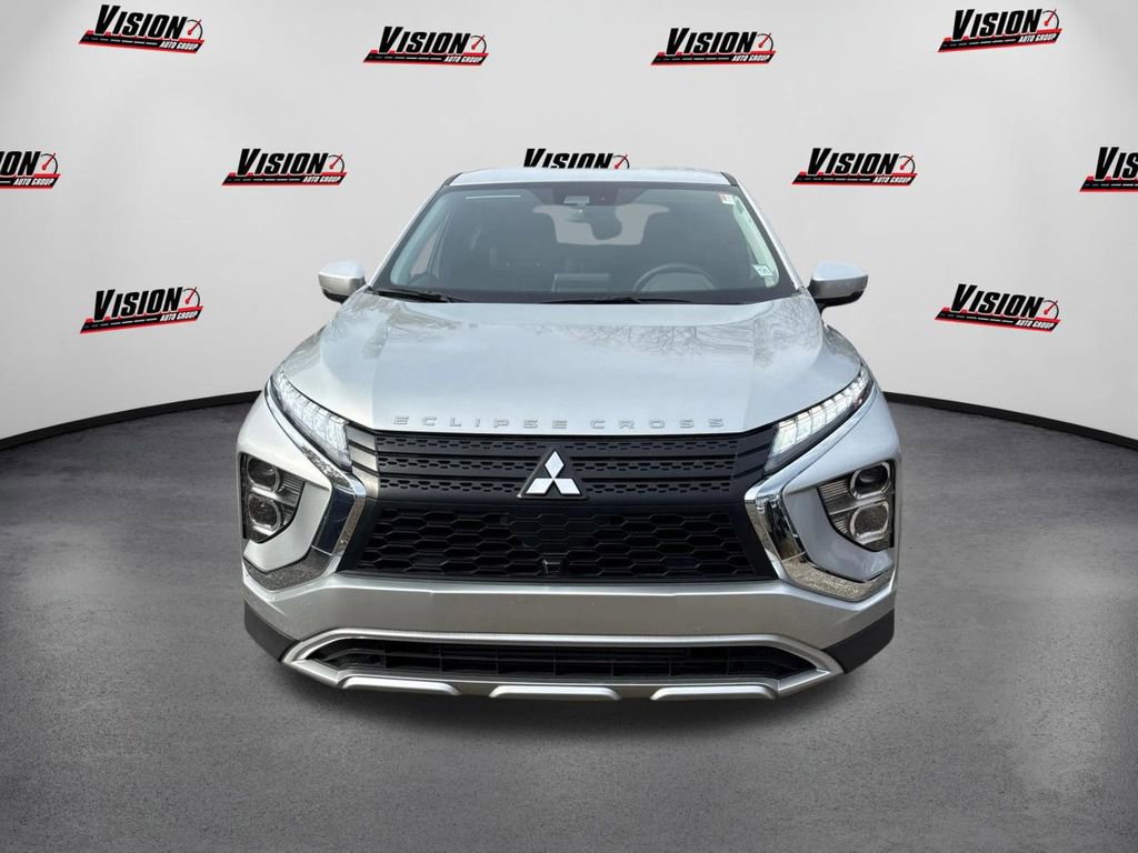 Used 2024 Mitsubishi Eclipse Cross SE AWD/4WD image 2