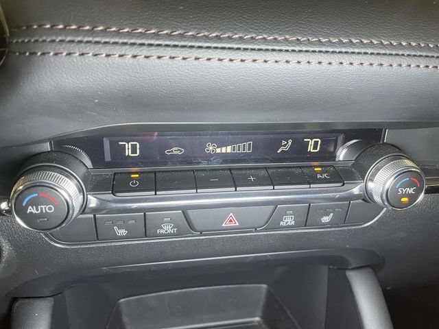 Used 2023 MAZDA MAZDA3 s FWD image 32