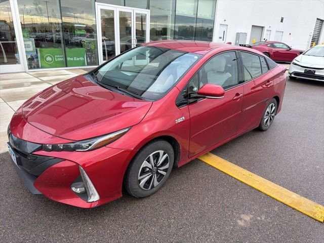 Used 2018 Toyota Prius Prime Advanced FWD image 1