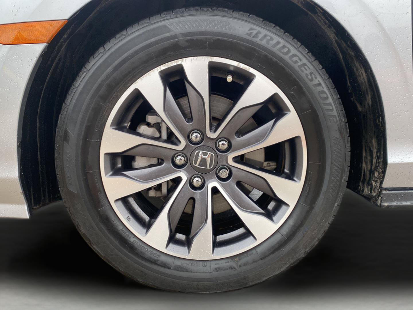 Used 2023 Honda Odyssey EX-L image 11