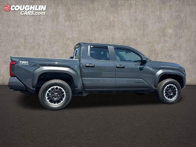 Used 2024 Toyota Tacoma TRD Off-Road w/ TRD Off Road Upgrade Package AWD/4WD image 7