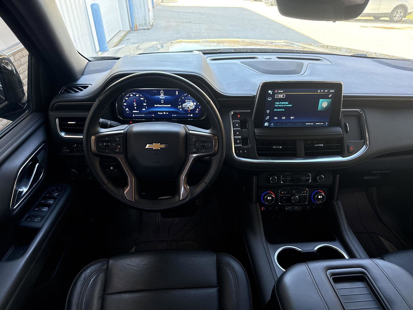 Used 2024 Chevrolet Tahoe High Country w/ Premium Package AWD/4WD image 15