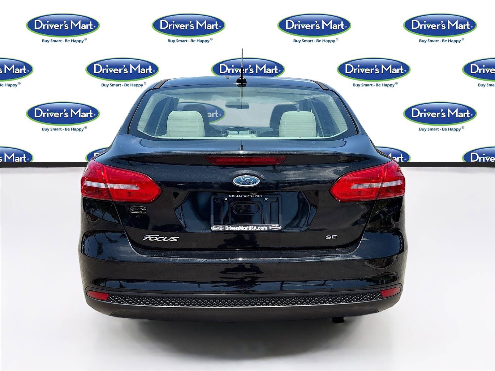 Used 2015 Ford Focus SE FWD image 6